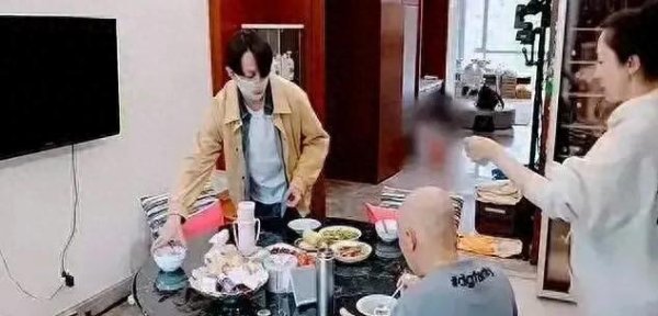 开yun体育网 嘴上说着“不期待孩子叫我爸”-开云「中国」kaiyun体育网址-登录入口