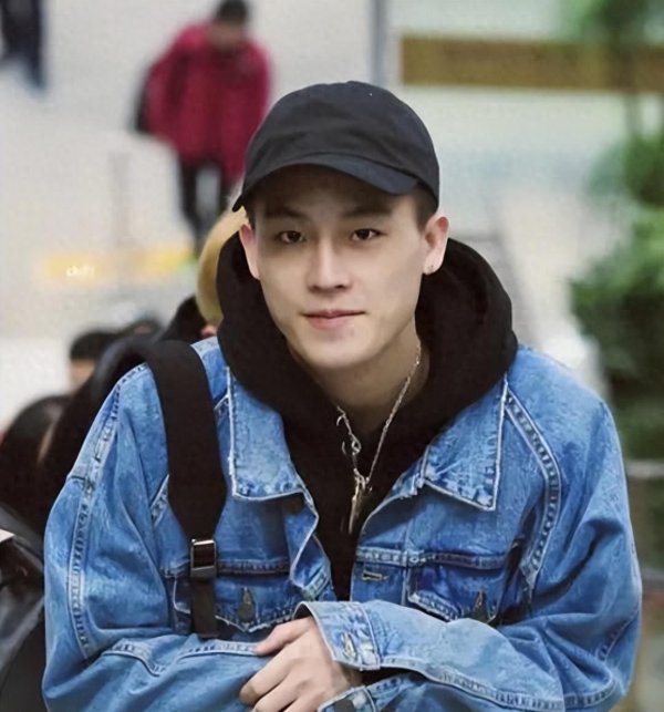 开云体育可以说是含着金汤匙出身-开云「中国」kaiyun体育网址-登录入口