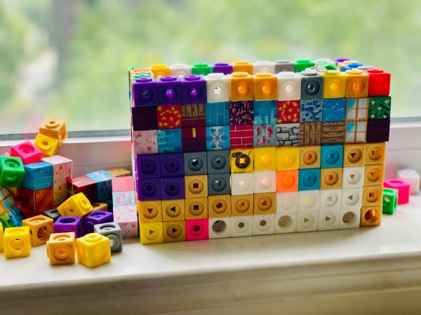 开云(中国)kaiyun网页版登录入口刚要启齿说：我们晨读吧！ 孩子看到我-开云「中国」kaiyun